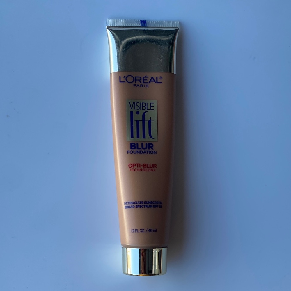 L'Oreal Visible Lift Blur Foundation - 211 Honey Beige